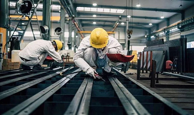 Özalp Eski Eşya Atımı